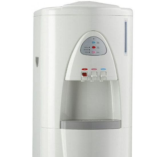 Un dozator cu osmoză inversă – Charm CW 929